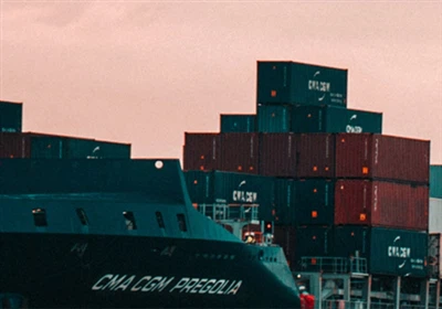 Onnmhairí Modúl PV na Síne: Éascaíonn Toirteanna Beagán i mí Dheireadh Fómhai...